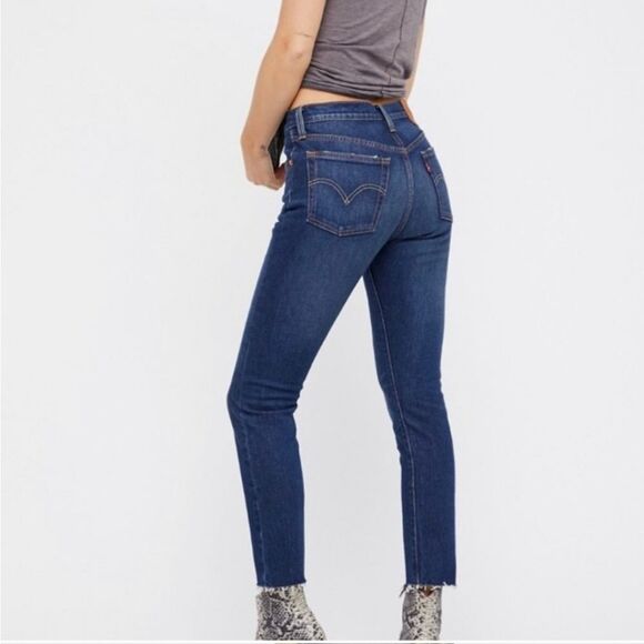 LEVI’S 501 Skinny Jeans in Song for Forever Button Fly Raw Hem 25 - Picture 2 of 7